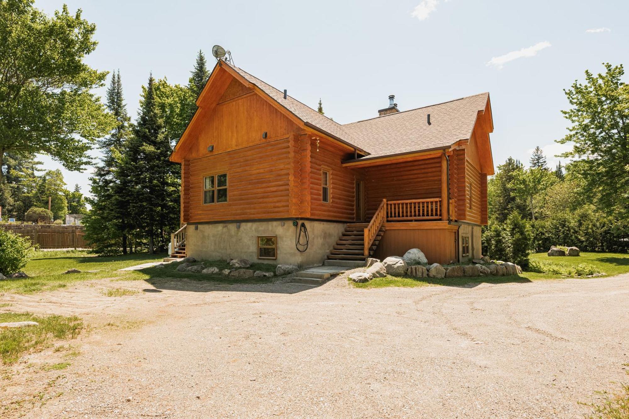 Fiddler Lake Resort Chalet 4 Cerf Mille-Isles エクステリア 写真