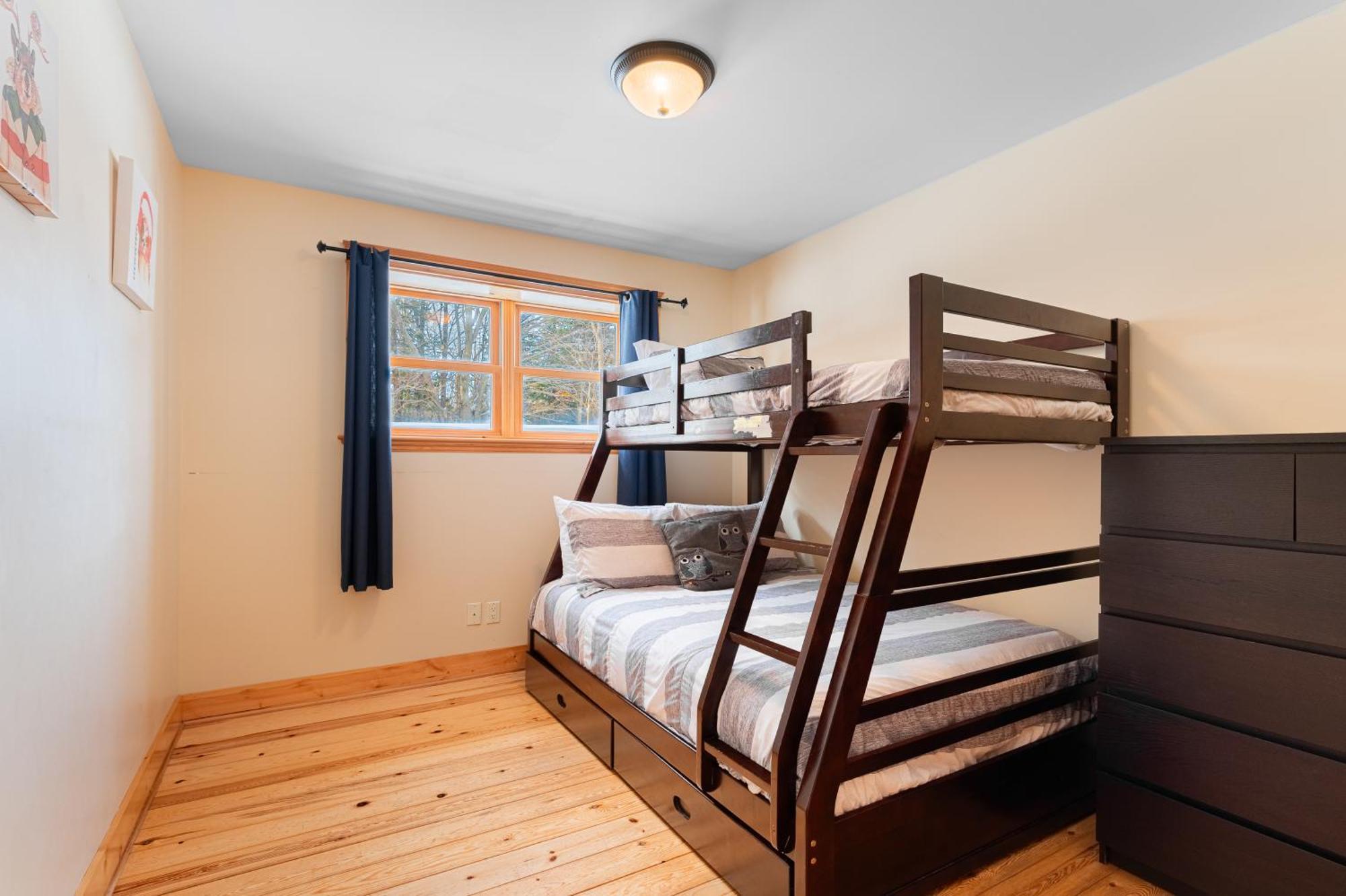 Fiddler Lake Resort Chalet 4 Cerf Mille-Isles エクステリア 写真